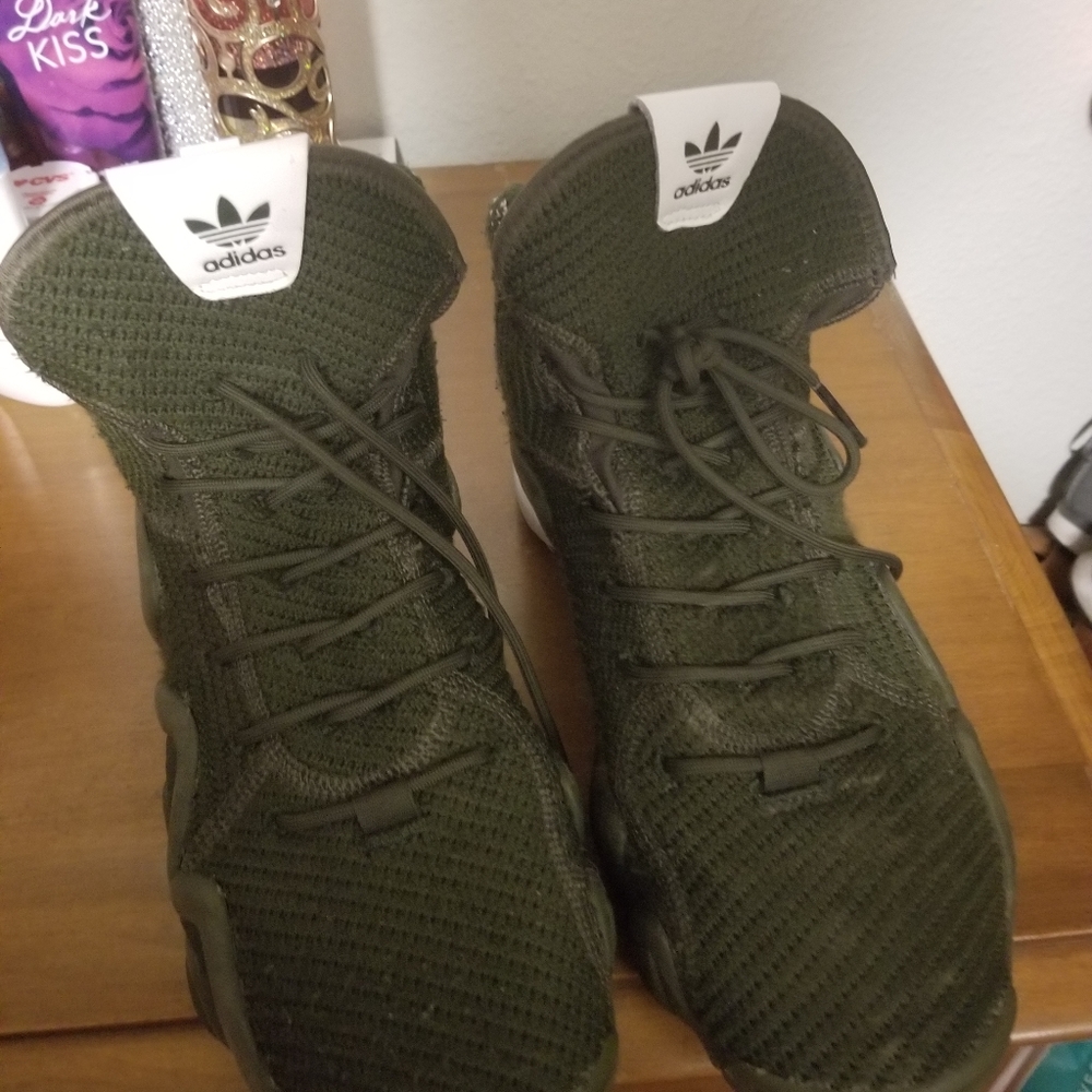 Adidas crazy 8s